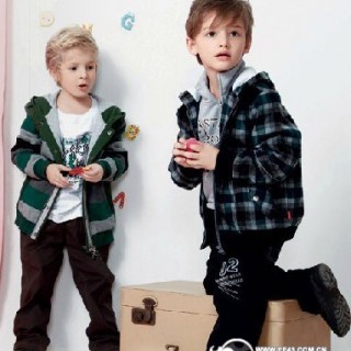 尼斯兔童装将关爱进行到底