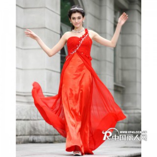 东方凤麟婚纱礼服品牌诚招代理加盟