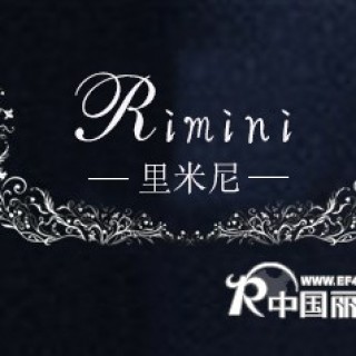 高档品牌女装二十一度品牌服饰专注高档品牌货品，区分市场中低档