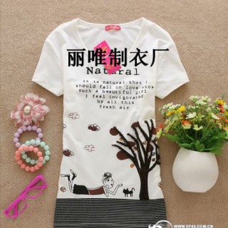 全国最大最便宜的服装批发市场东莞虎门秋装卫衣T恤打底衫批发