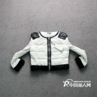 十万件外贸尾货服装批发