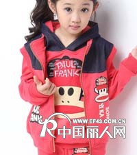 功夫熊童装批发 给孩子爱的表达