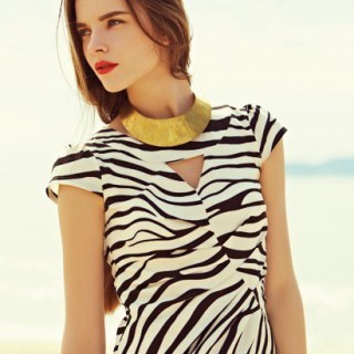 黑白图案的春夏装连衣裙什么款式的好看