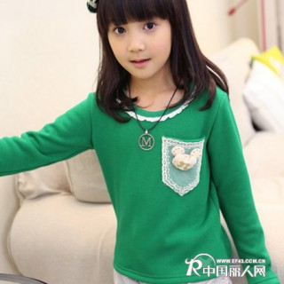 功夫熊童装加盟，提供最好的投资时机！