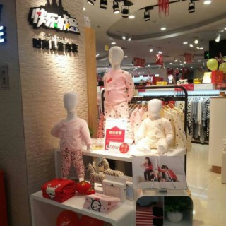 “快乐城堡”，快乐家族2014“大放光彩”