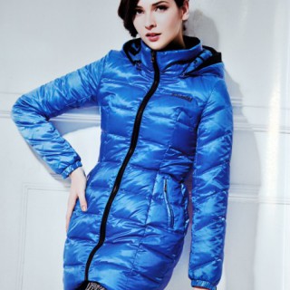 时尚女装羽绒服 反季清仓