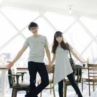 东莞哪里有地摊情侣装批发货源、最新上市情侣装厂家直销批发