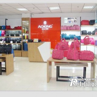 箱包加盟 首选广州奥王箱包-2012年度十大旅行箱包品牌