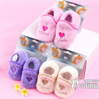 厂家直销美尤美漂亮可爱 儿童羊绒鞋袜