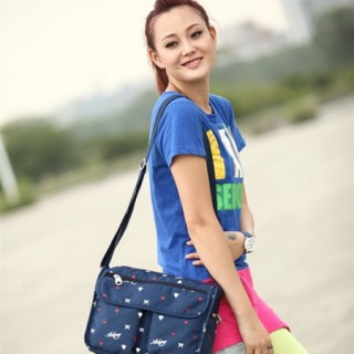 0加盟费 布包 箱包批发-找奥王 时尚布包等你来合作