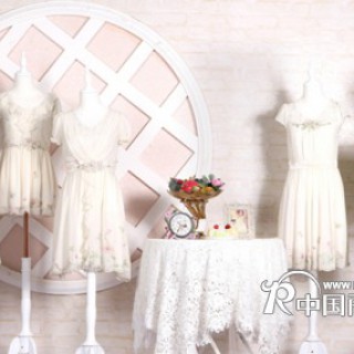 优雅自信年轻品牌女装 欧尚乐品全面发展