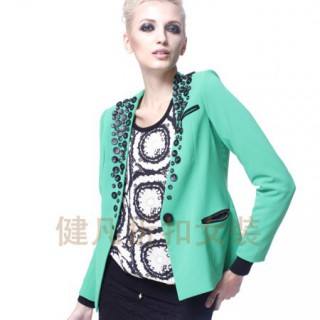 高档品牌女装 全新货品 秋冬品牌尾货低折扣批发