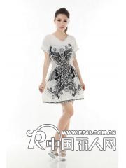 批发时尚休闲波比袖冰丝连衣裙16.5元