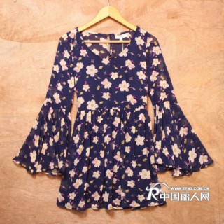 低价品牌库存尾货服装，两千多件欧美原单女装深圳厂家批发