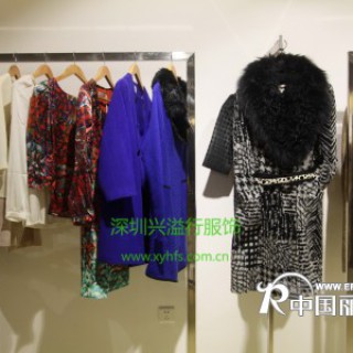 VIOIA 薇欧拉12/13秋冬装，另有必然慕托丽尚默纤