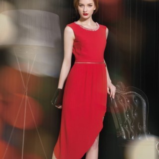 今年流行开衩裙吗 开衩裙什么款式的好看