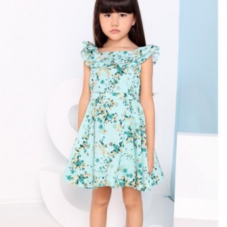 热烈祝贺上海宝山店和三亚店于7月12日成功签约欣薇尔童装