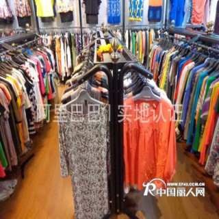 深圳外贸库存服装批发大量原单外贸夏装转季亏本清仓了