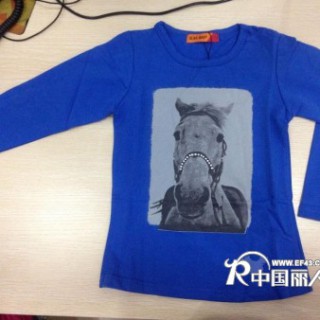 上海回收库存童装，童裤，长T，棉衣等18664865889游