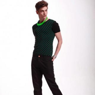 深东浩时尚男装 缔造经典 做自信的男人