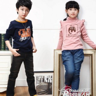 长T恤搭配 秋季长T恤配什么裤子