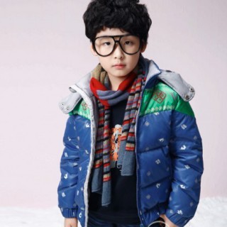 冬季羽绒服流行款式 羽绒服什么长度最适合