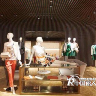 祝贺赫梵茜女装韩国首尔江南Gallenria百货公司新店开业