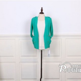 开加盟店 就选迪薇娜品牌折扣女装