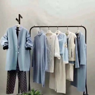 高端女装品牌淘衣岛，时尚简约精品应有尽有