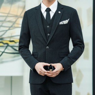 英伦西服批发秋冬新款男装货源量大从优