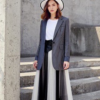 把握当下的时尚潮流 时尚佰莉女装集合店让女性爱不释手