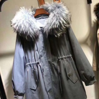 淘衣岛女装品牌“轻奢、轻潮、轻优”,独具一格的服装风格