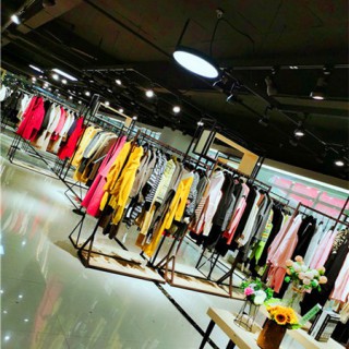 品牌折扣女装羽绒服 羊绒大衣 毛衣系列货品尾货走份批发