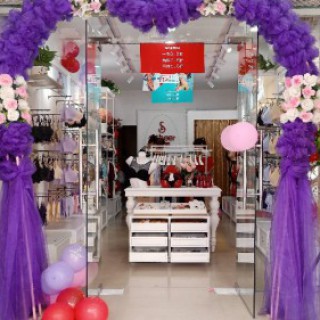 深圳品牌内衣加盟费，欧诗雨专注女性健康事业!