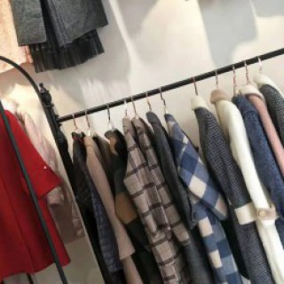 女装进货时，如何判断某件产品是否有爆款潜质？