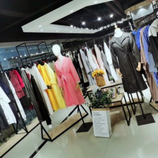 品牌折扣女装店20春大码女装棉麻系列走份批发