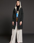 选择JUMEL芮玛女装，定让您赢！