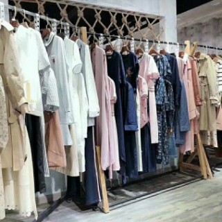 女装招商加盟 品牌女装加盟代理 联营连锁芝麻E柜加盟 淘衣岛