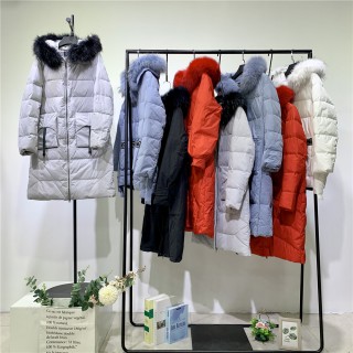广州华景国际艾零度品牌折扣女装羽绒服尾货系列实体直播货源