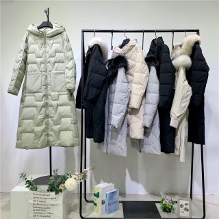 品牌折扣女装华景国际艾零度冬装潮流淑女休闲羽绒服走份折扣批发