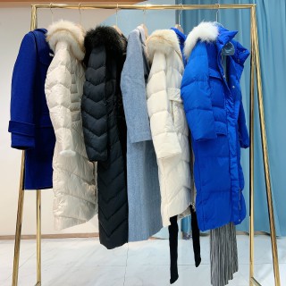 广州名彩服饰 Miss宝姿 佳人苑 村上春 工厂直销 快手抖