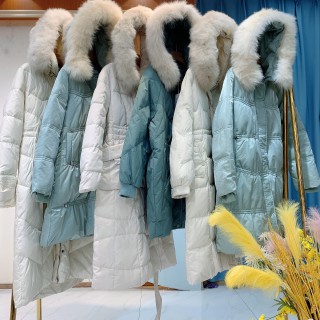 尤西子20冬品牌尾货清仓处理女装品牌折扣女装江南布衣四季青乐