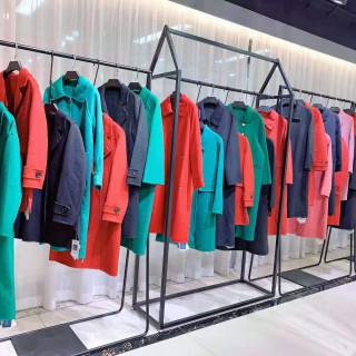 广州华景国际品牌折扣女装 优雅休闲高端气质 尾货女装折扣清仓