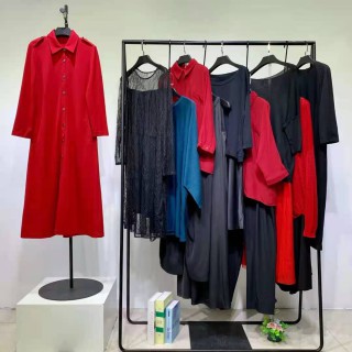 广州华景国际品牌折扣女装 宽松简约大气典雅 专柜尾货进货渠道