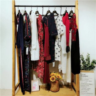 卡丽娅 品牌折扣女装2020春夏轻职业女装sofa走份批发