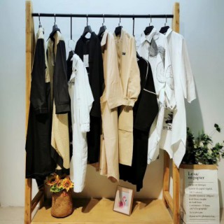 品牌折扣女装直播货源 卡丽娅女装品牌折扣20春夏大码女装走份