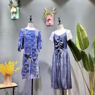 西子恋品牌女装折扣走份批发 轩韵服饰提供品牌女装折扣货源