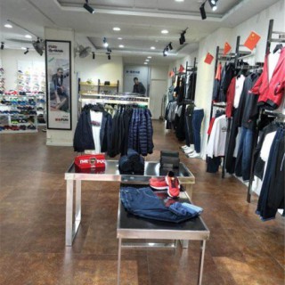 有没有男装加盟品牌免费铺货的？