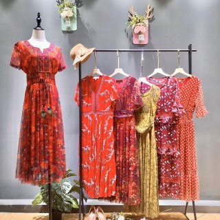 国内一二线品牌折扣女装货源 柏诗奈尔抖音淘宝直播大码女装货源