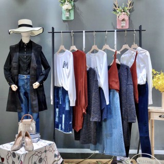 曼德诗专柜尾货女装品牌  广州轩韵服饰长期供应国内一二线品牌